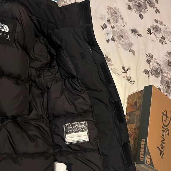 The north face boys size 7/8 - Picture 5 of 9